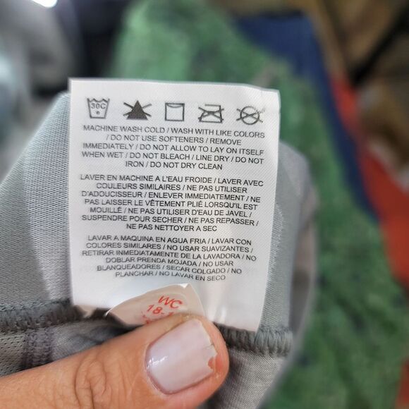 Nike pro gray and silver leggings - Picture 7 of 7